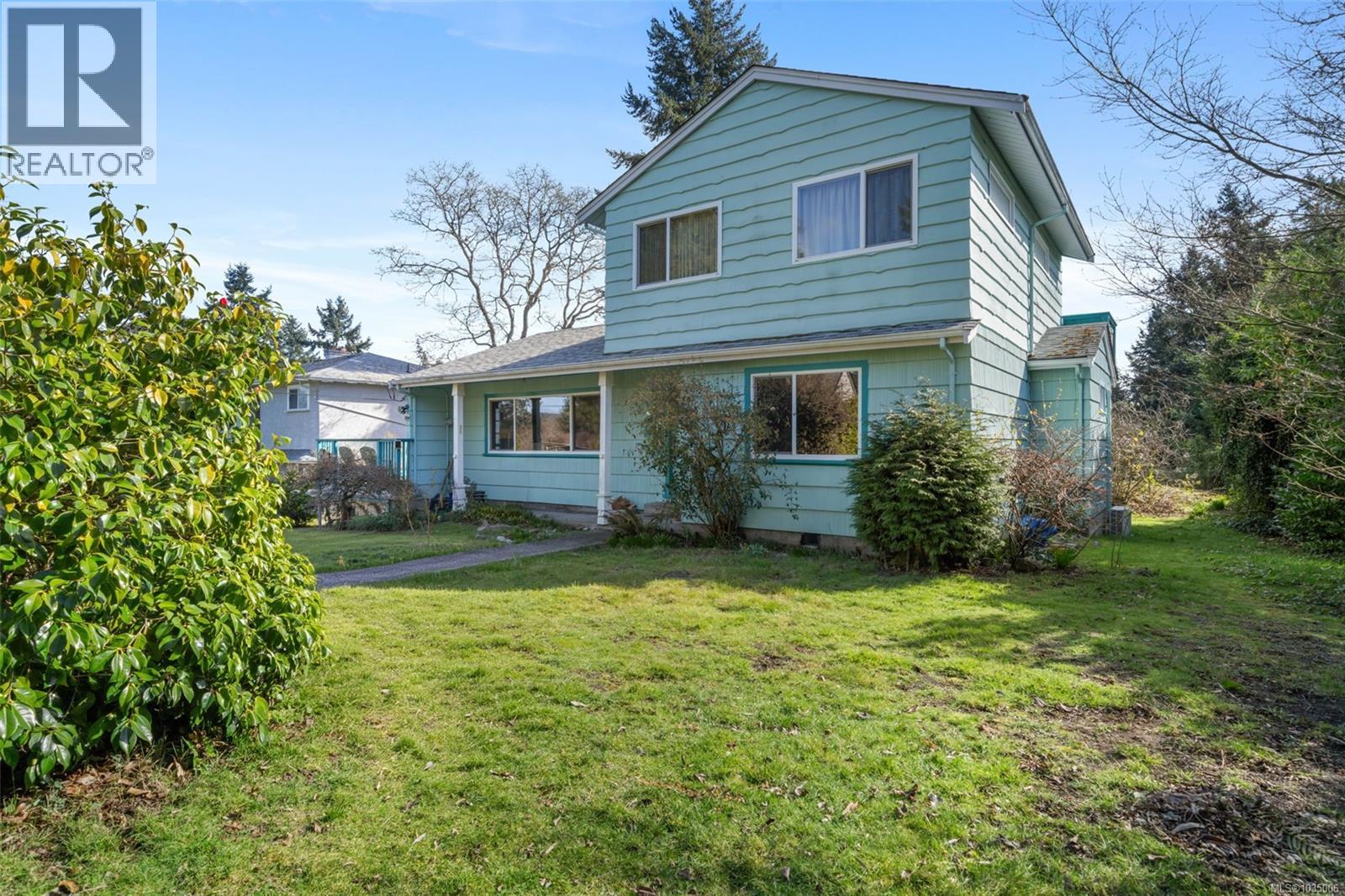 227 Suzanne Pl, View Royal, British Columbia  V9B 1P1 - Photo 1 - 1035006
