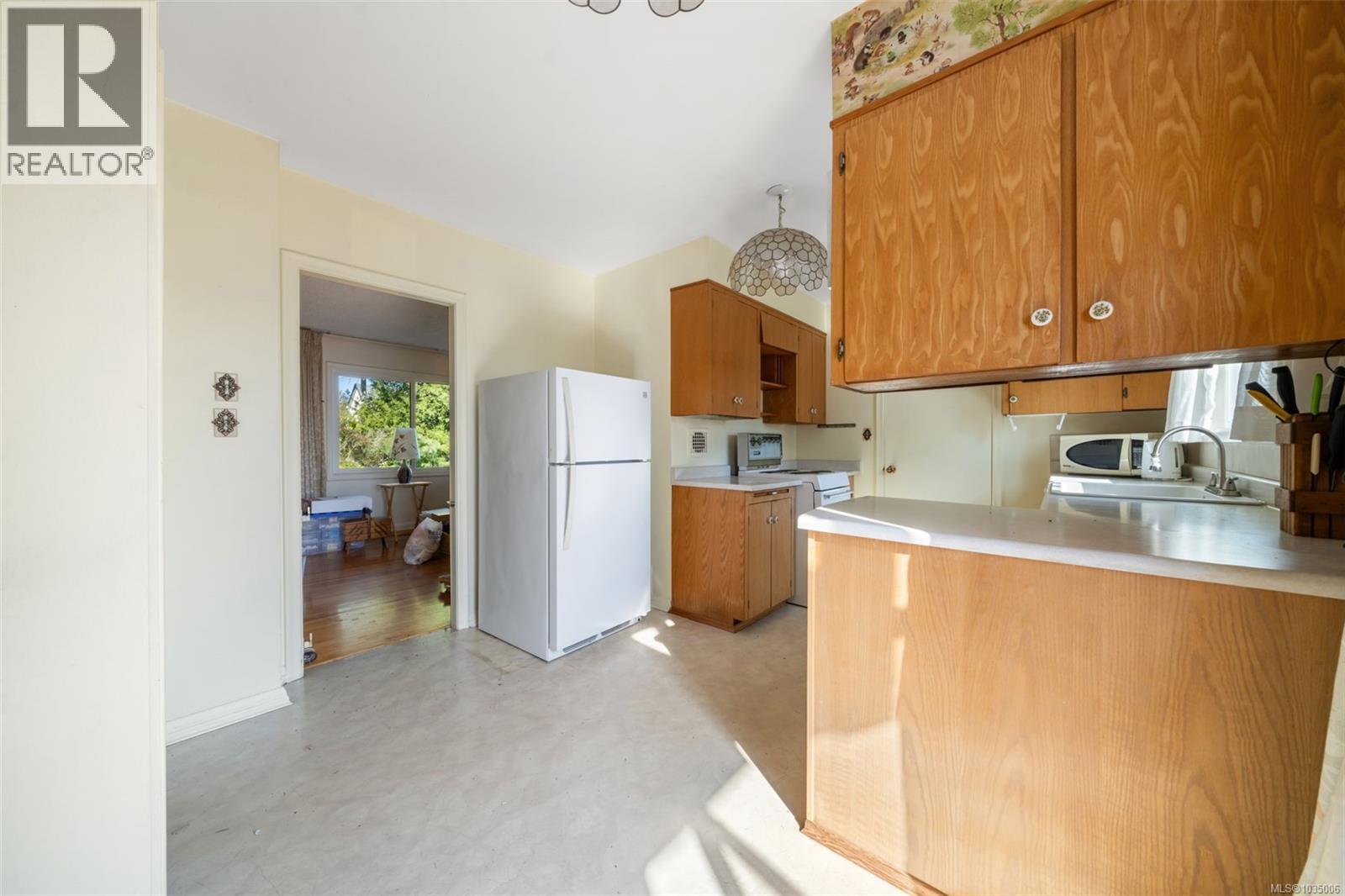 227 Suzanne Pl, View Royal, British Columbia  V9B 1P1 - Photo 22 - 1035006