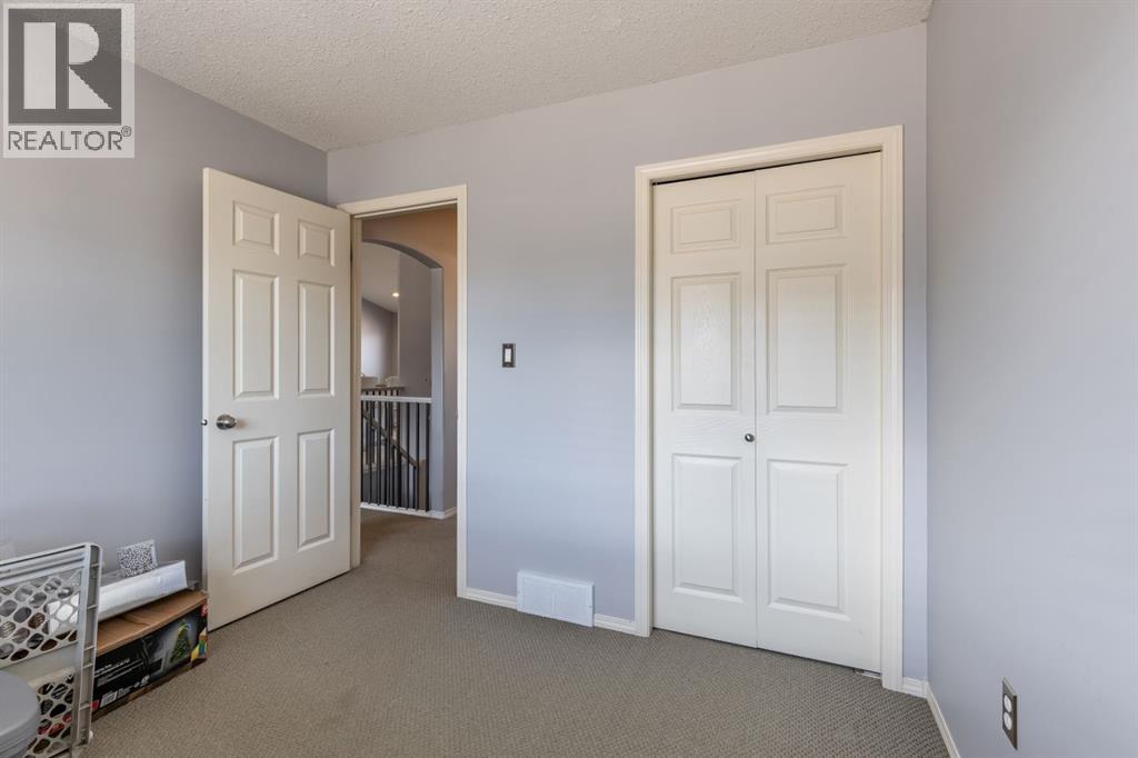80 Hudson Way Ne, Medicine Hat, Alberta  T1C 1Y6 - Photo 17 - A2306314