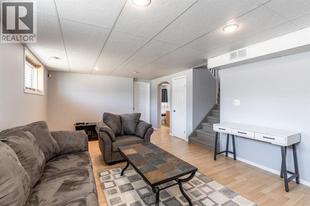 80 Hudson Way Ne, Medicine Hat, Alberta  T1C 1Y6 - Photo 21 - A2306314