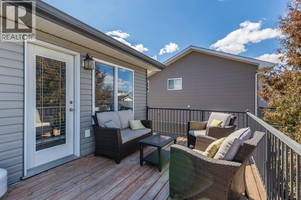 80 Hudson Way Ne, Medicine Hat, Alberta  T1C 1Y6 - Photo 36 - A2306314