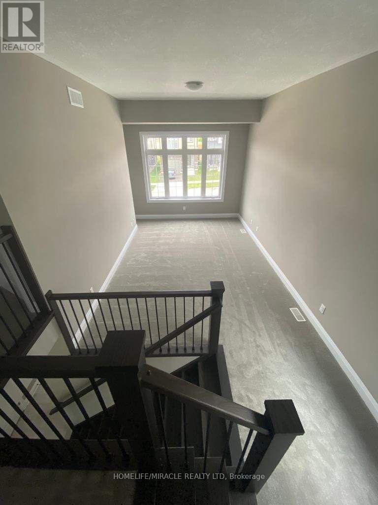 212 Woodbine Avenue, Kitchener, Ontario  N2R 1Y5 - Photo 6 - X13093566