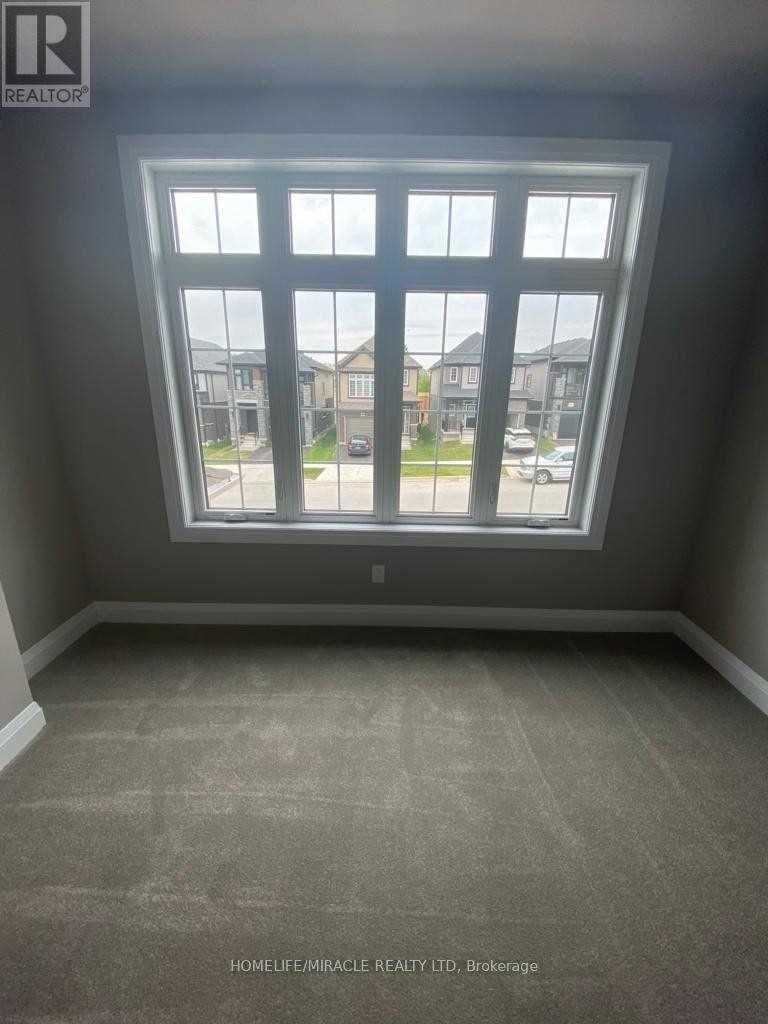 212 Woodbine Avenue, Kitchener, Ontario  N2R 1Y5 - Photo 8 - X13093566