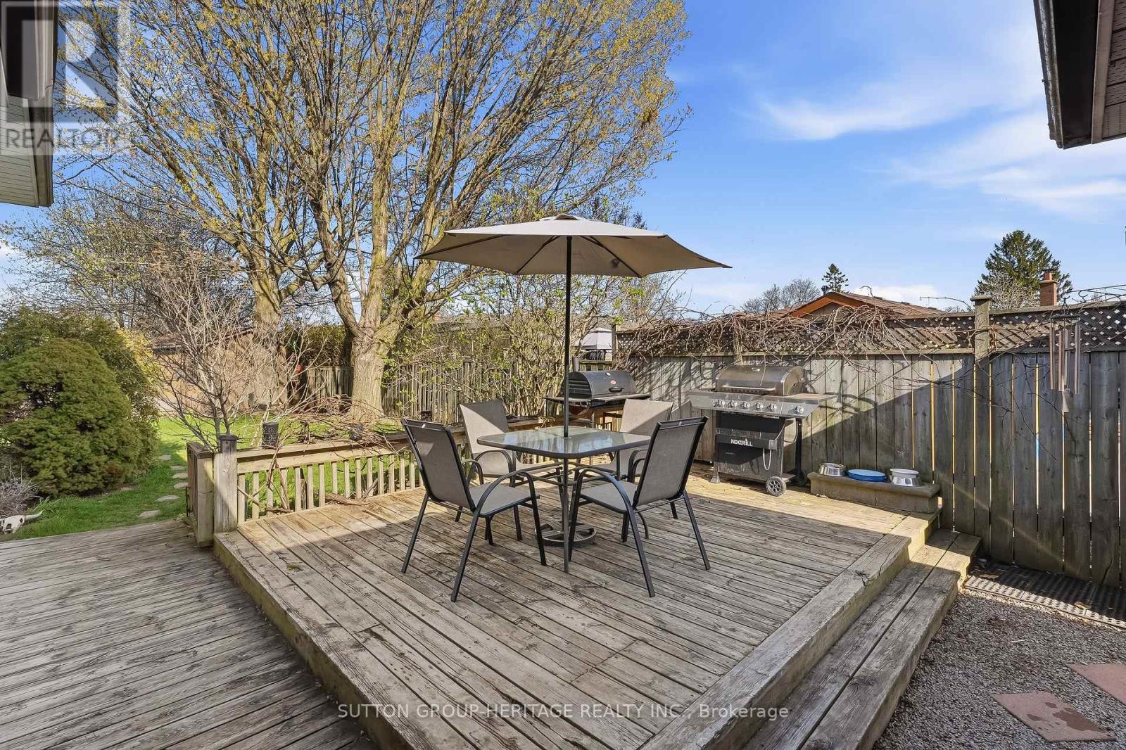 35 Albery Crescent, Ajax (South East), Ontario  L1S 2Y2 - Photo 27 - E13090014