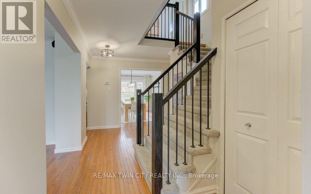 15 Deerwood Crescent, Kitchener, Ontario  N2N 1R4 - Photo 3 - X12956504