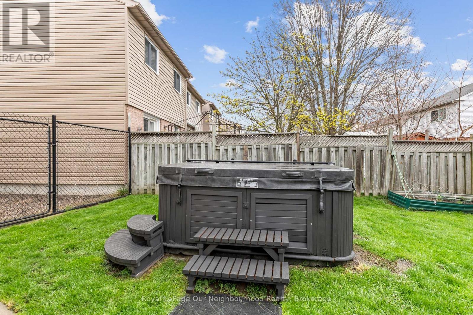 61 Fry Crescent, Clarington, Ontario  L1C 4Y3 - Photo 27 - E13093604