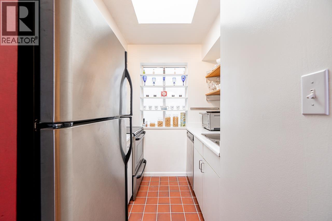 304 592 W 16th Avenue, Vancouver, British Columbia  V5Z 1S4 - Photo 13 - R3119429