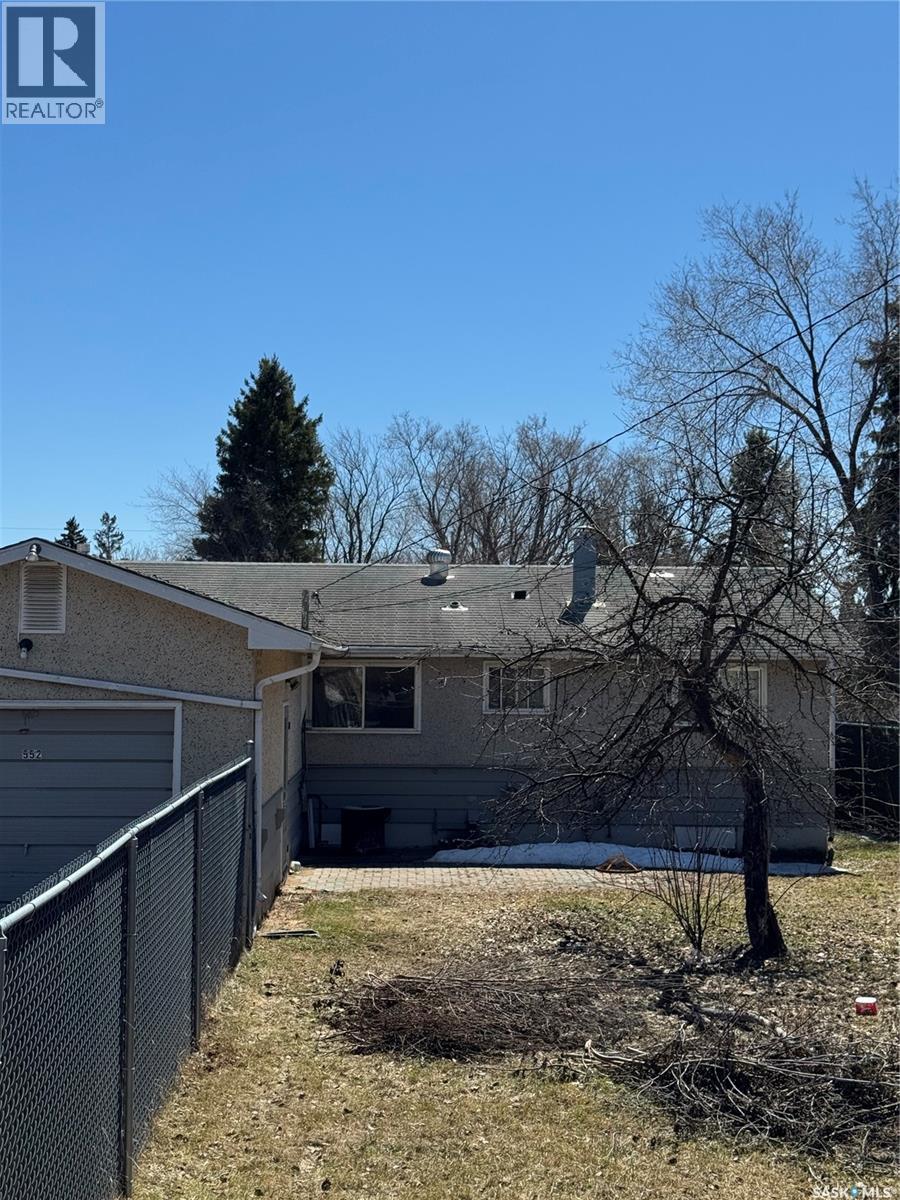 552 6th Street E, Prince Albert, Saskatchewan  S6V 0N4 - Photo 15 - SK029534