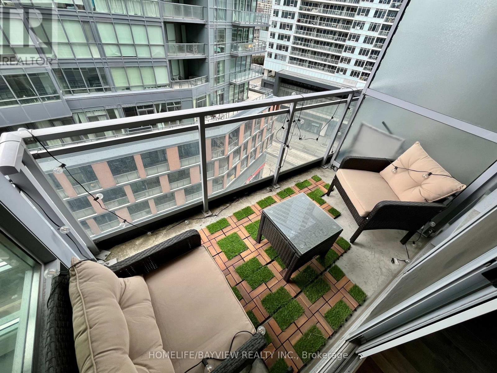 1011 - 15 Bruyeres Mews Drive, Toronto (Niagara), Ontario  M5V 0A7 - Photo 9 - C13093580