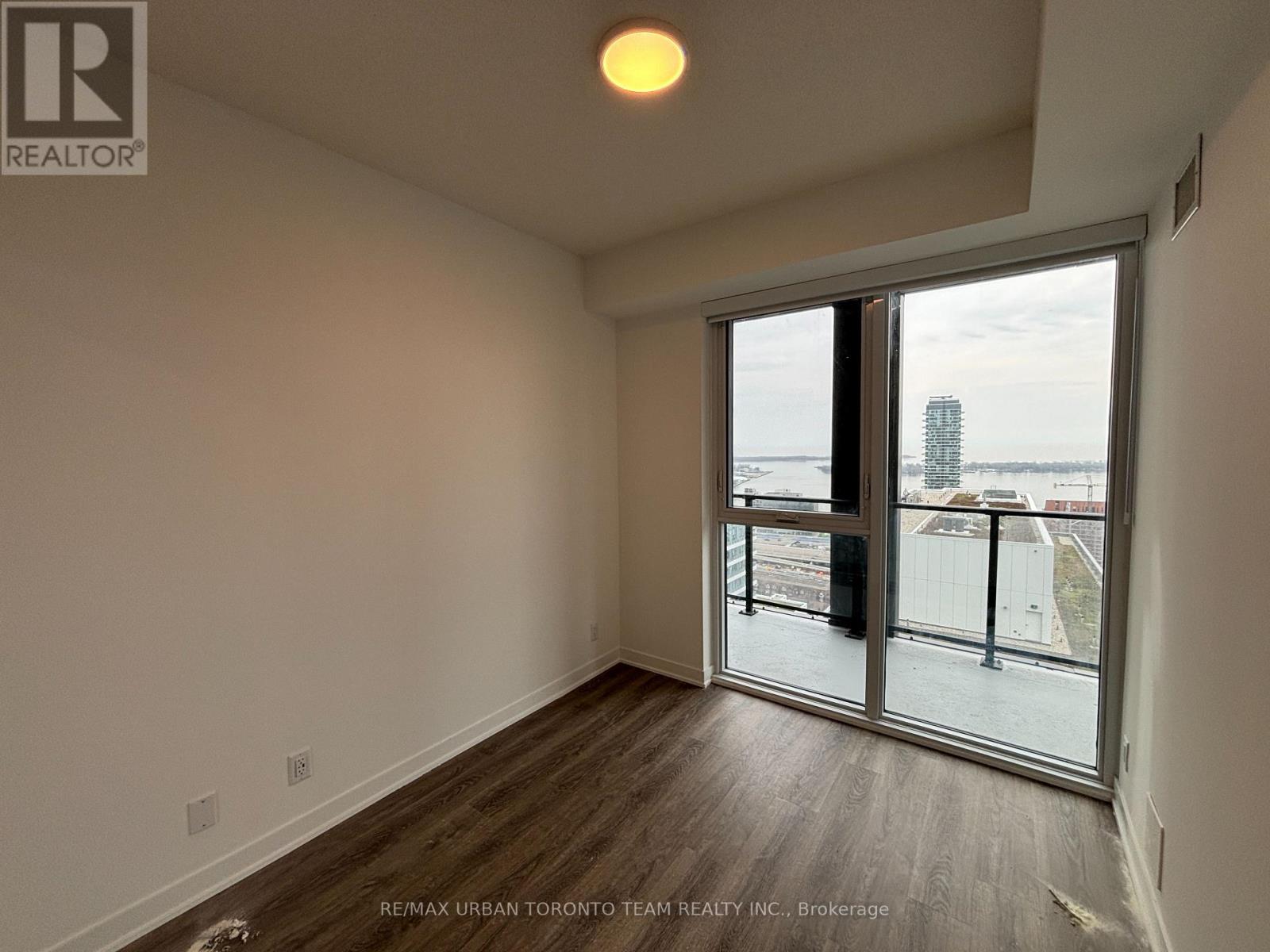 4109 - 180 Front Street E, Toronto (Moss Park), Ontario  M5A 0A9 - Photo 7 - C13093594