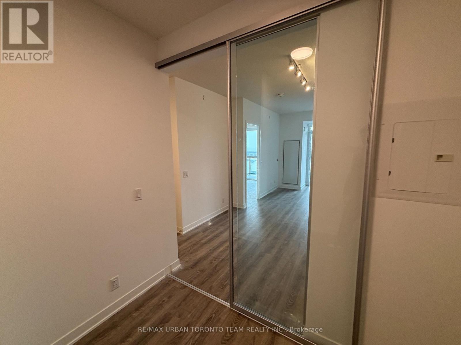 4109 - 180 Front Street E, Toronto (Moss Park), Ontario  M5A 0A9 - Photo 9 - C13093594