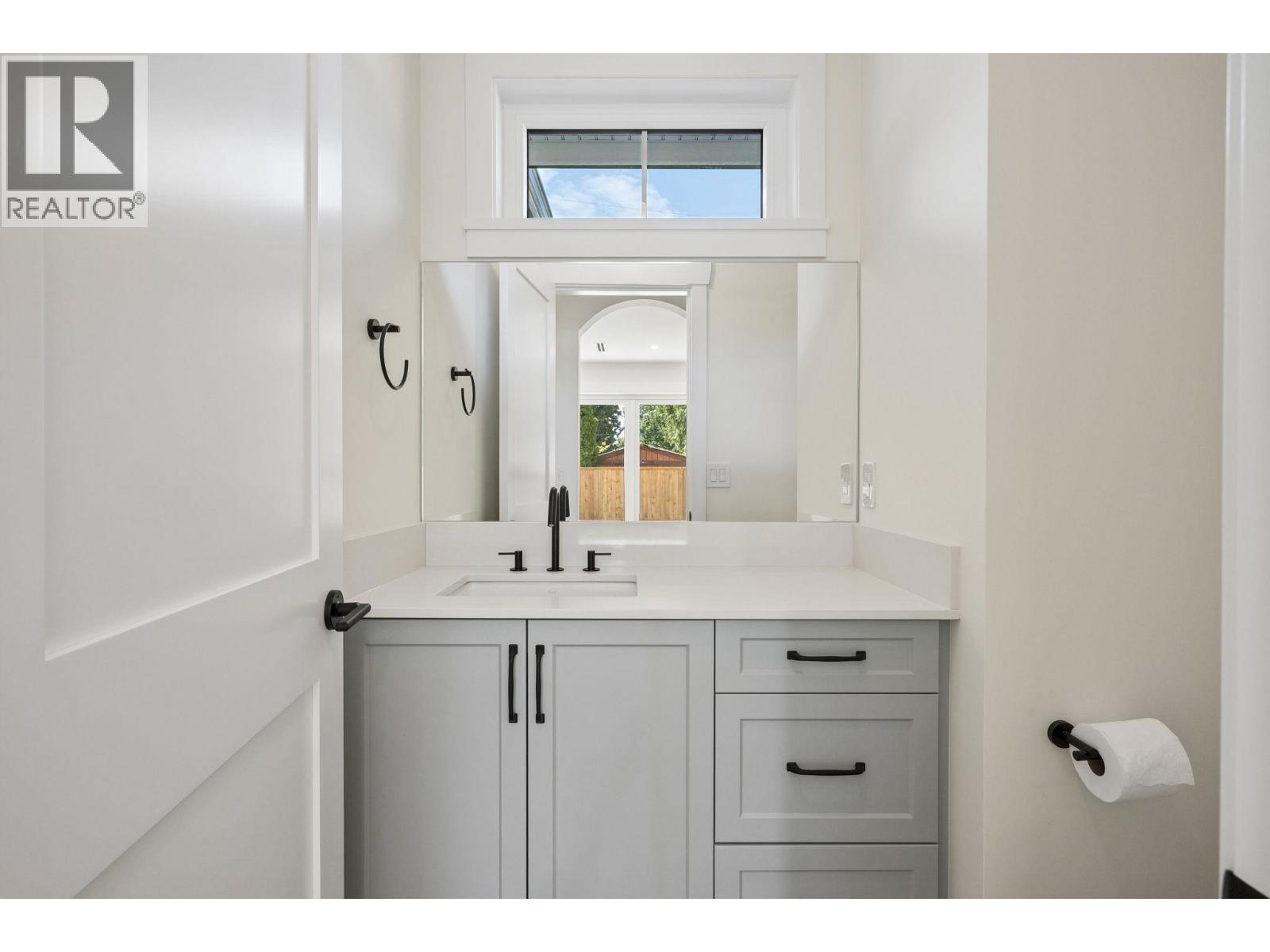 1308 Malvern Place, Delta, British Columbia  V4M 3H7 - Photo 12 - R3120382