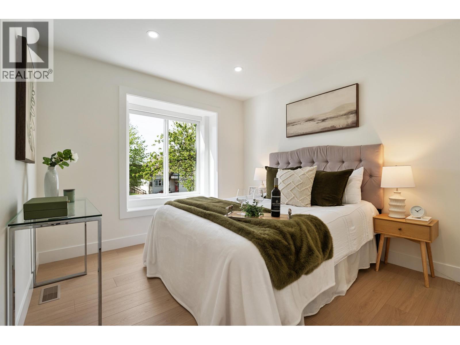 1 2447 E 41 Avenue, Vancouver, British Columbia  V5R 2W2 - Photo 10 - R3120616