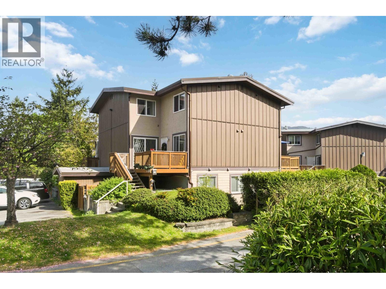 2 310 HIGHLAND WAY, Port Moody, British Columbia