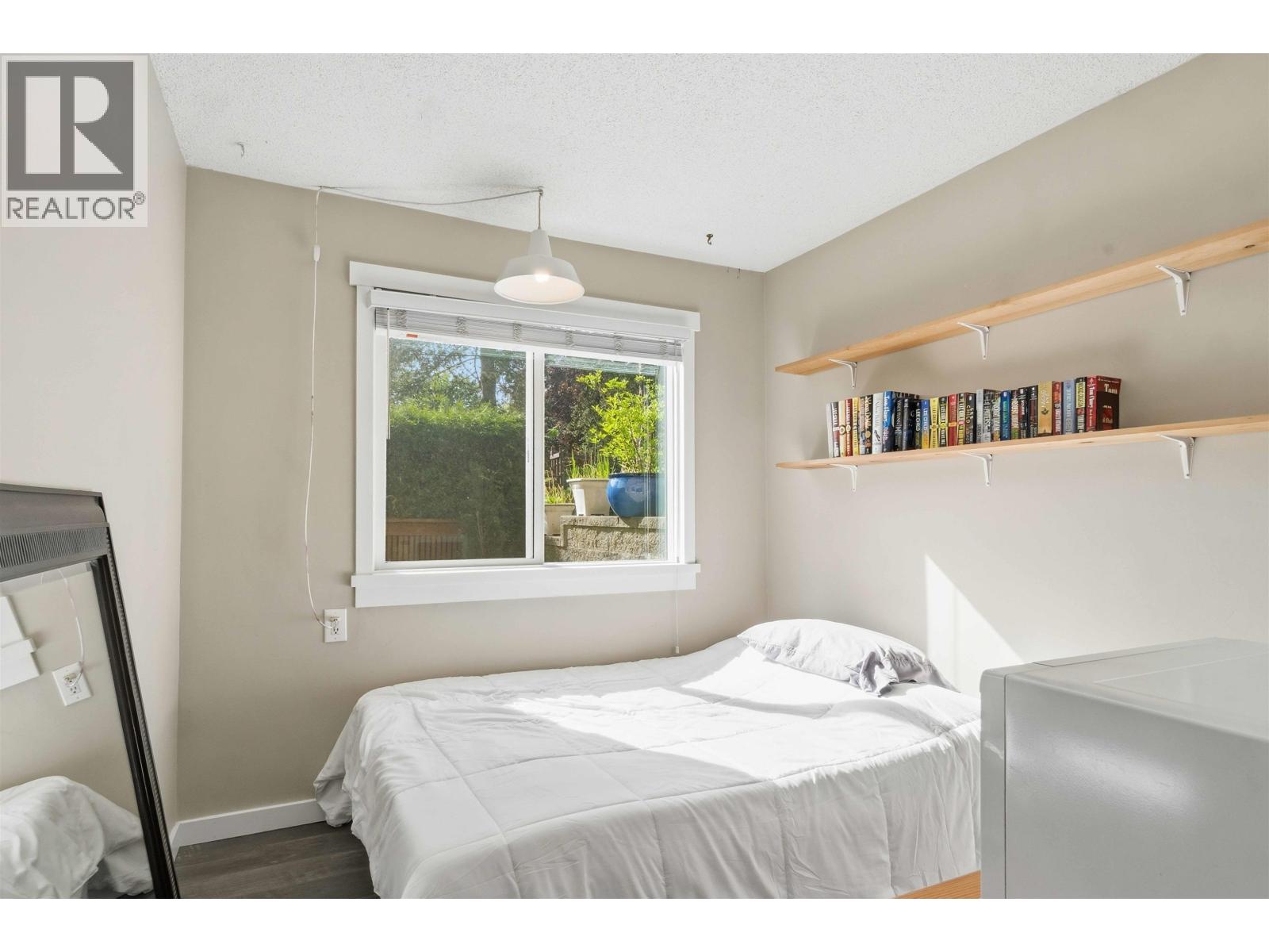2 310 Highland Way, Port Moody, British Columbia  V3H 3V7 - Photo 10 - R3120628