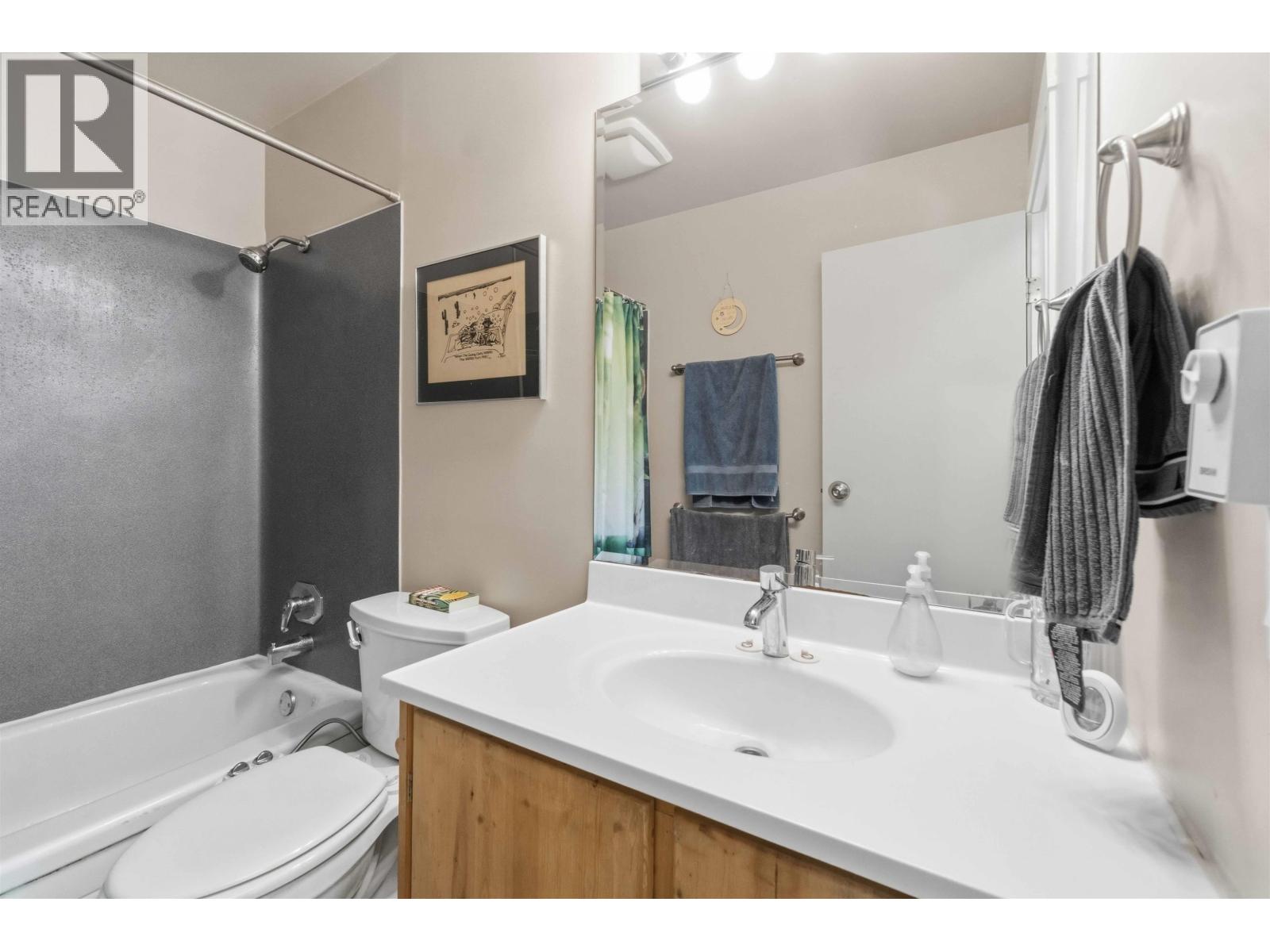 2 310 Highland Way, Port Moody, British Columbia  V3H 3V7 - Photo 11 - R3120628