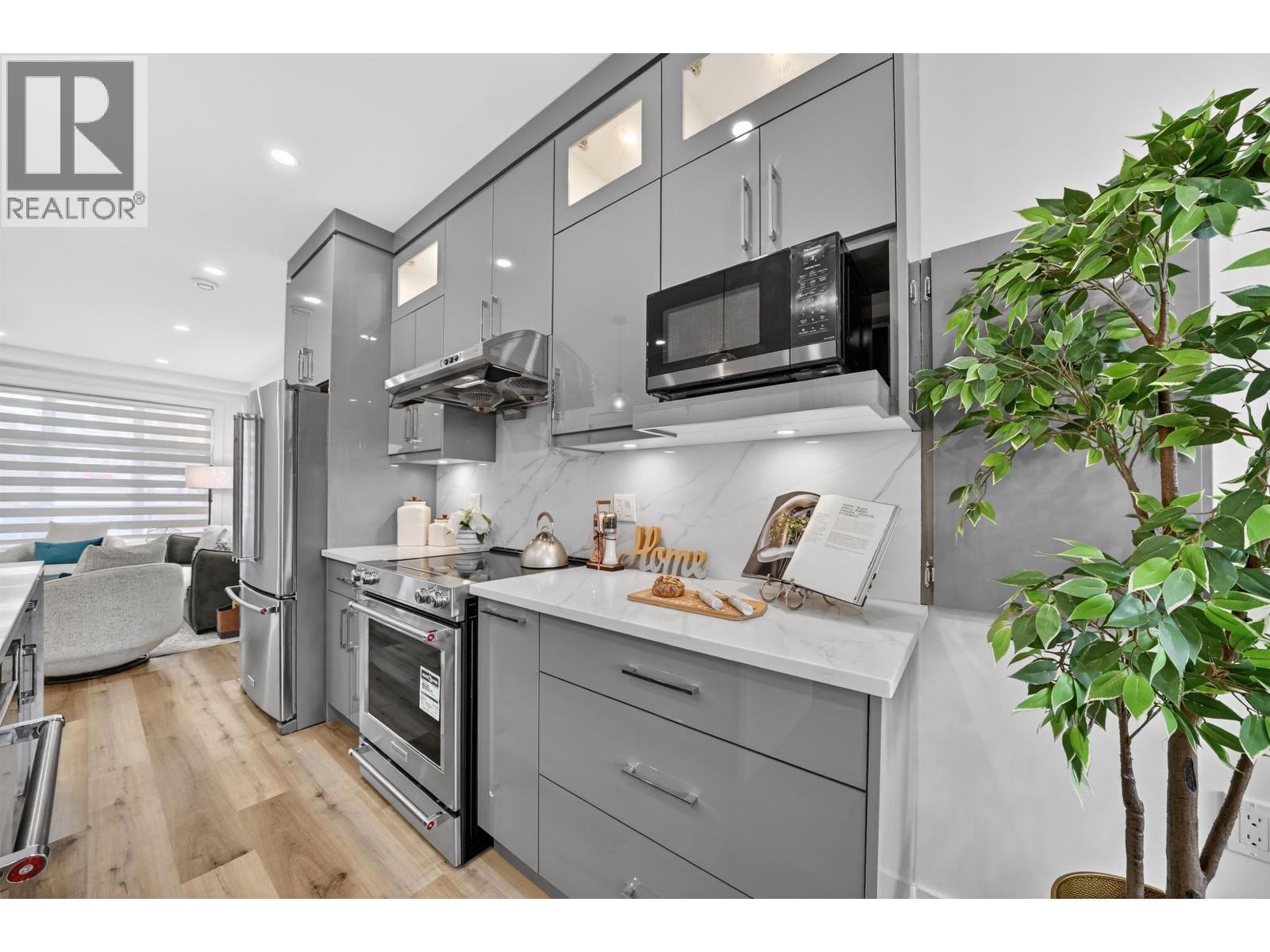 514 W 60th Avenue, Vancouver, British Columbia  V6P 1Z7 - Photo 9 - R3120633