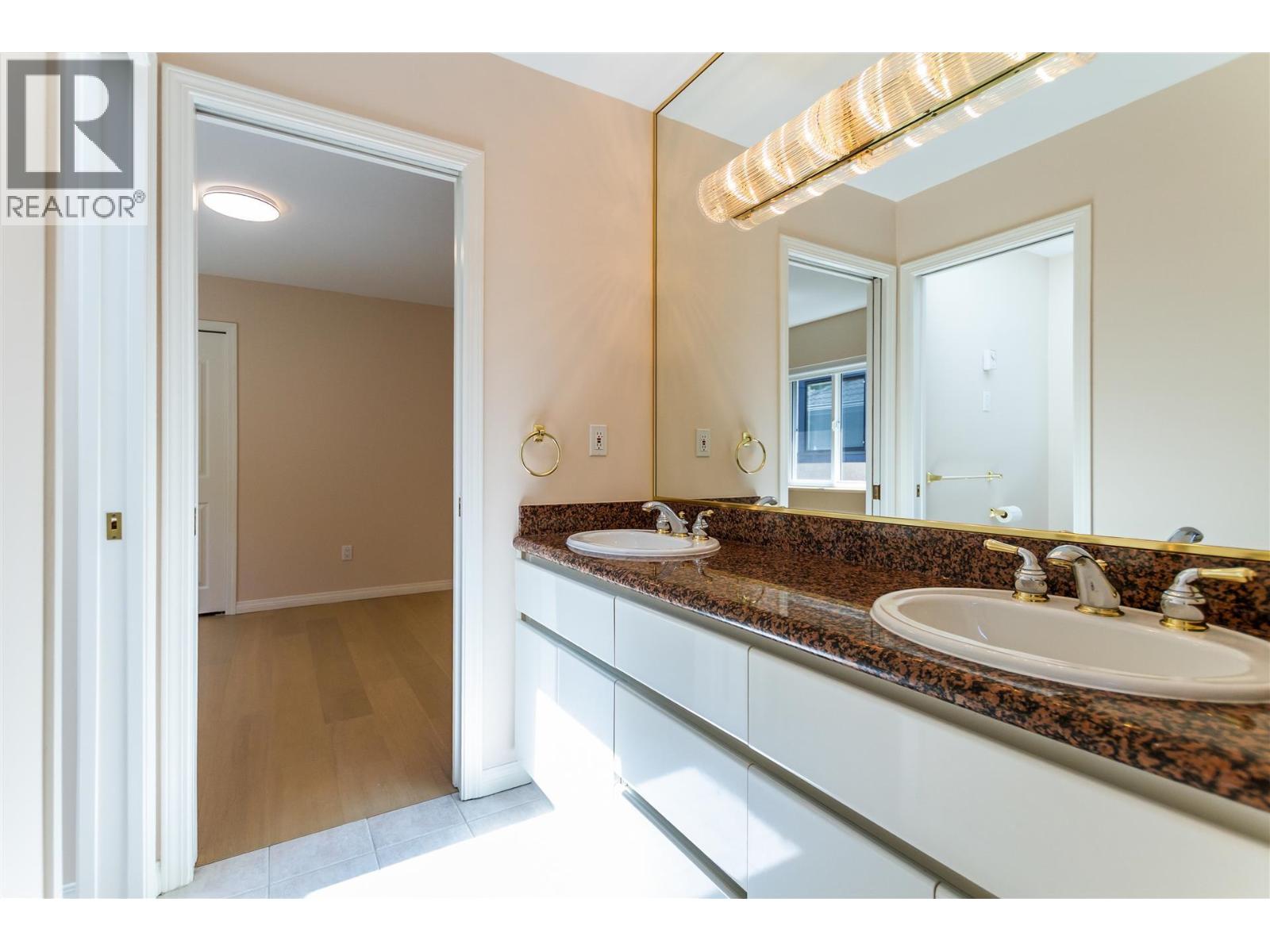 7551 Lombard Road, Richmond, British Columbia  V7C 3M9 - Photo 28 - R3120608