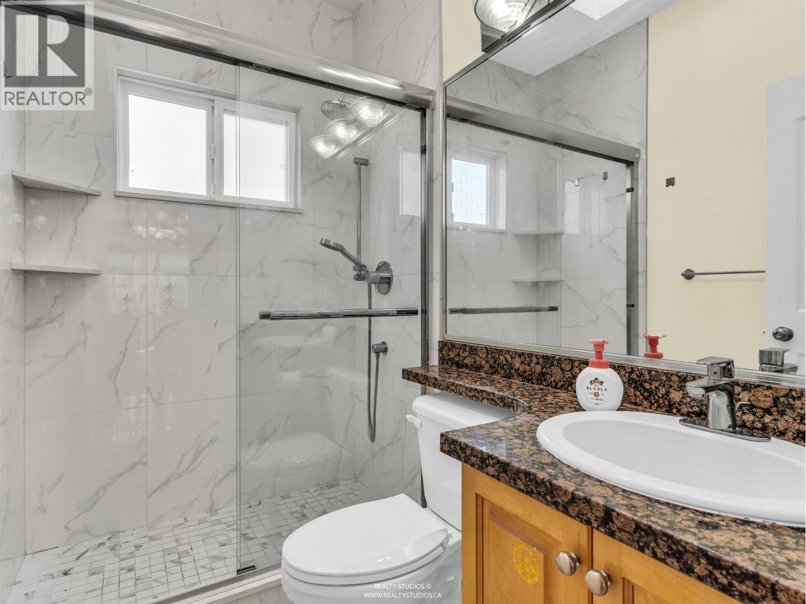 3403 E 26th Avenue, Vancouver, British Columbia  V5R 1M2 - Photo 14 - R3120626