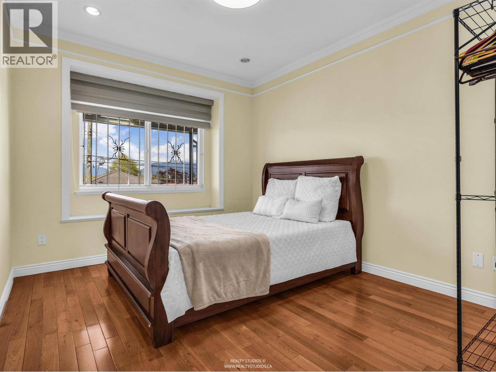3403 E 26th Avenue, Vancouver, British Columbia  V5R 1M2 - Photo 28 - R3120626