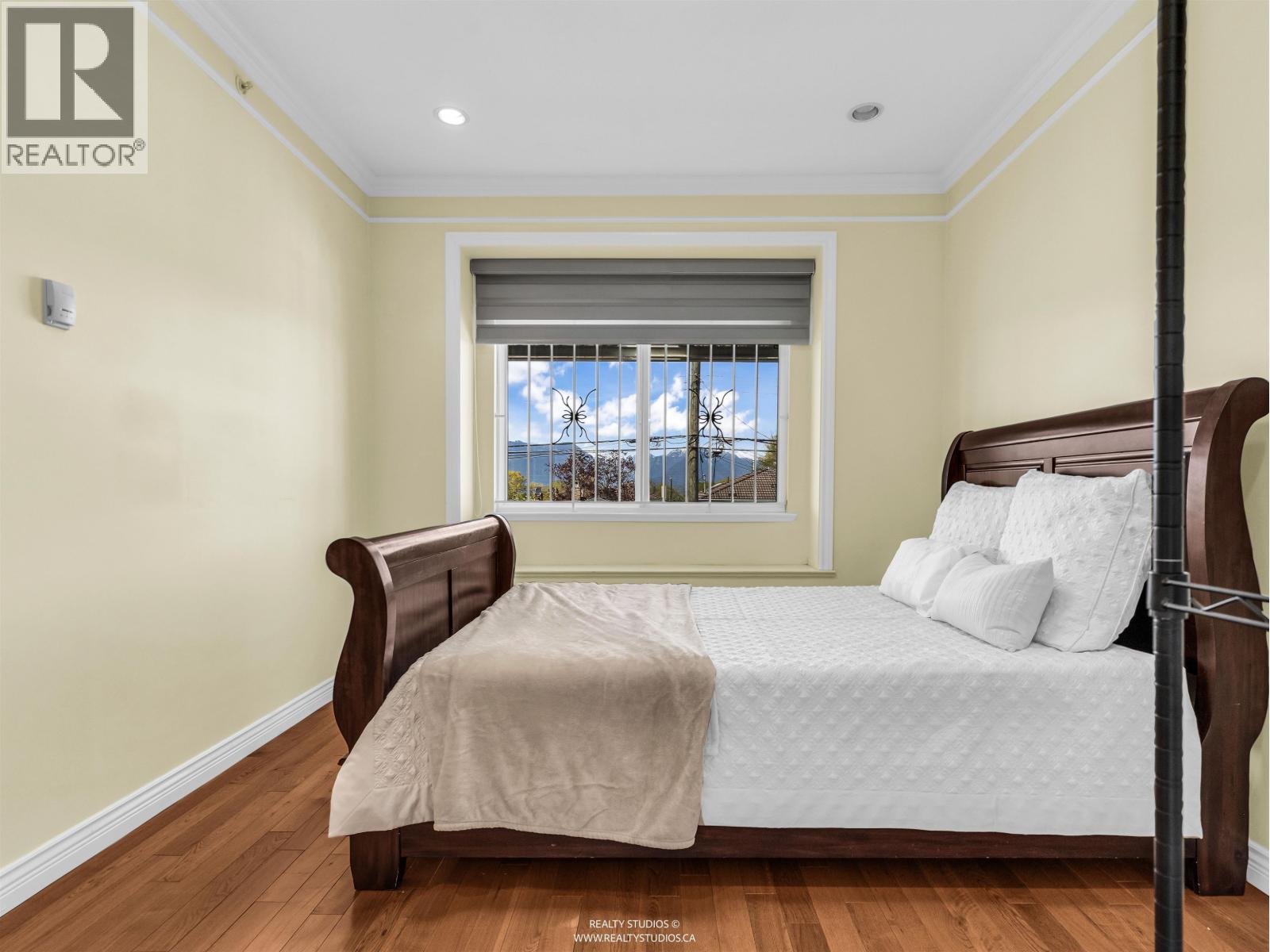 3403 E 26th Avenue, Vancouver, British Columbia  V5R 1M2 - Photo 29 - R3120626
