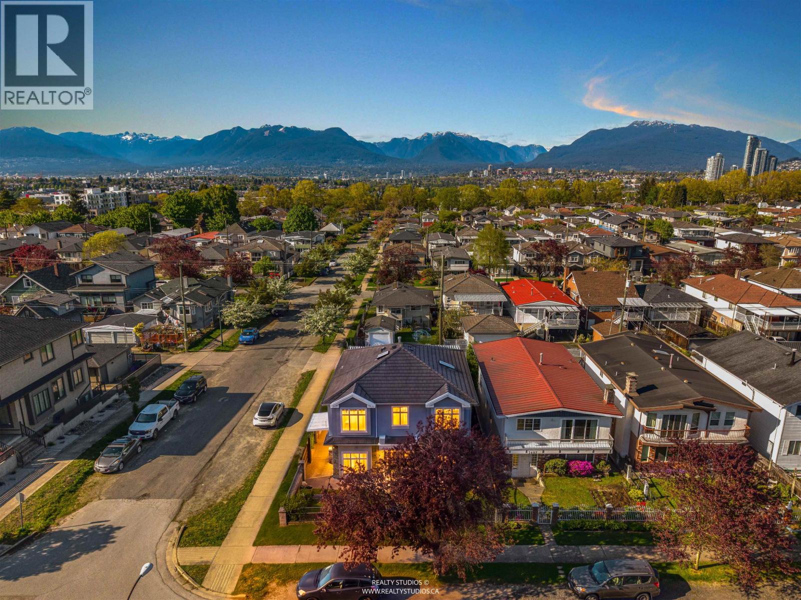 3403 E 26th Avenue, Vancouver, British Columbia  V5R 1M2 - Photo 5 - R3120626