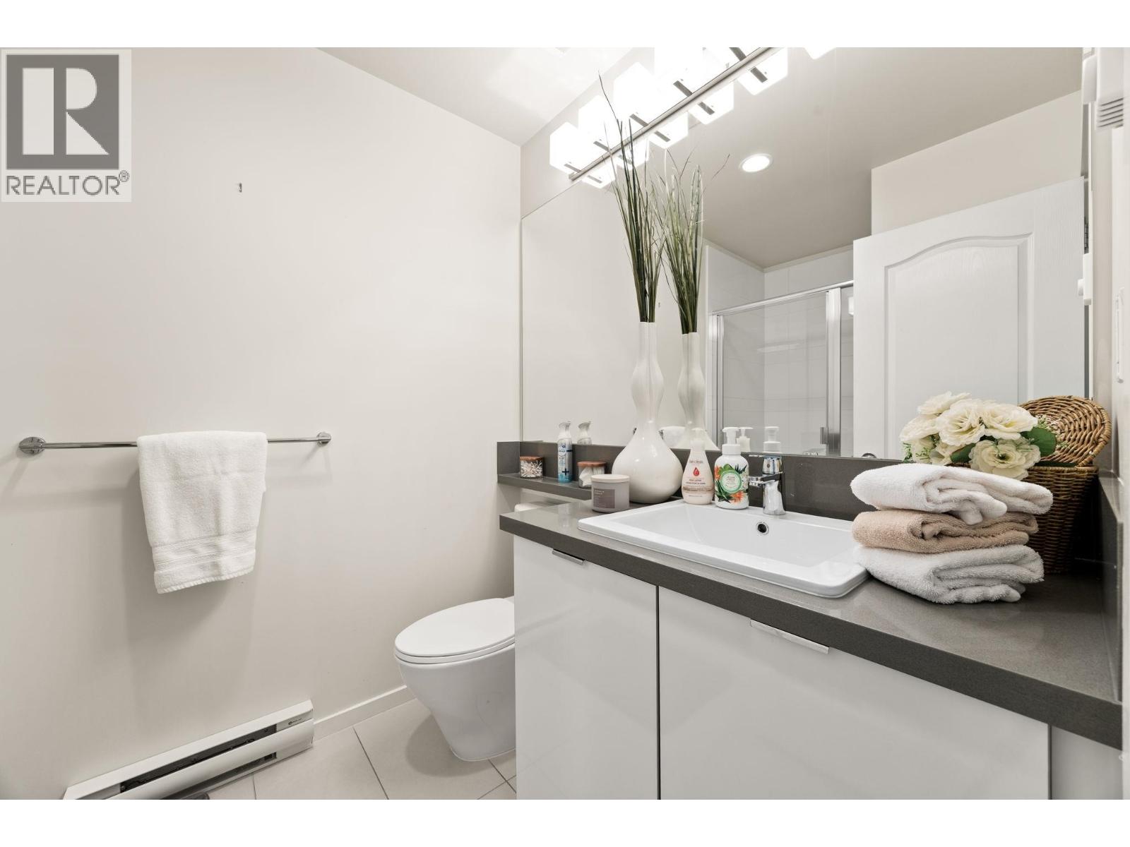 412 3107 Windsor Gate, Coquitlam, British Columbia  V3B 0L1 - Photo 12 - R3120634