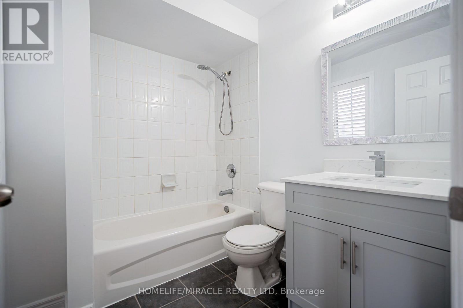 20 - 21 Eastview Gate, Brampton (Bram East), Ontario  L6P 1P6 - Photo 23 - W13093606