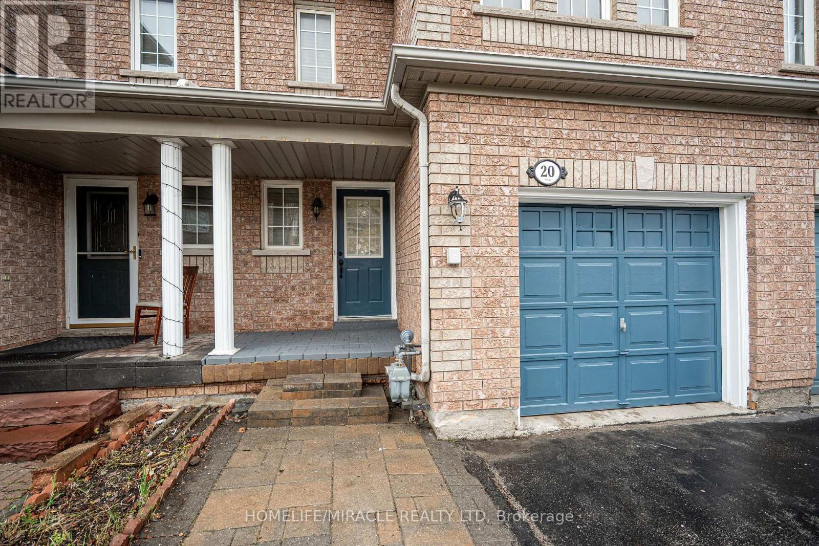 20 - 21 Eastview Gate, Brampton (Bram East), Ontario  L6P 1P6 - Photo 3 - W13093606
