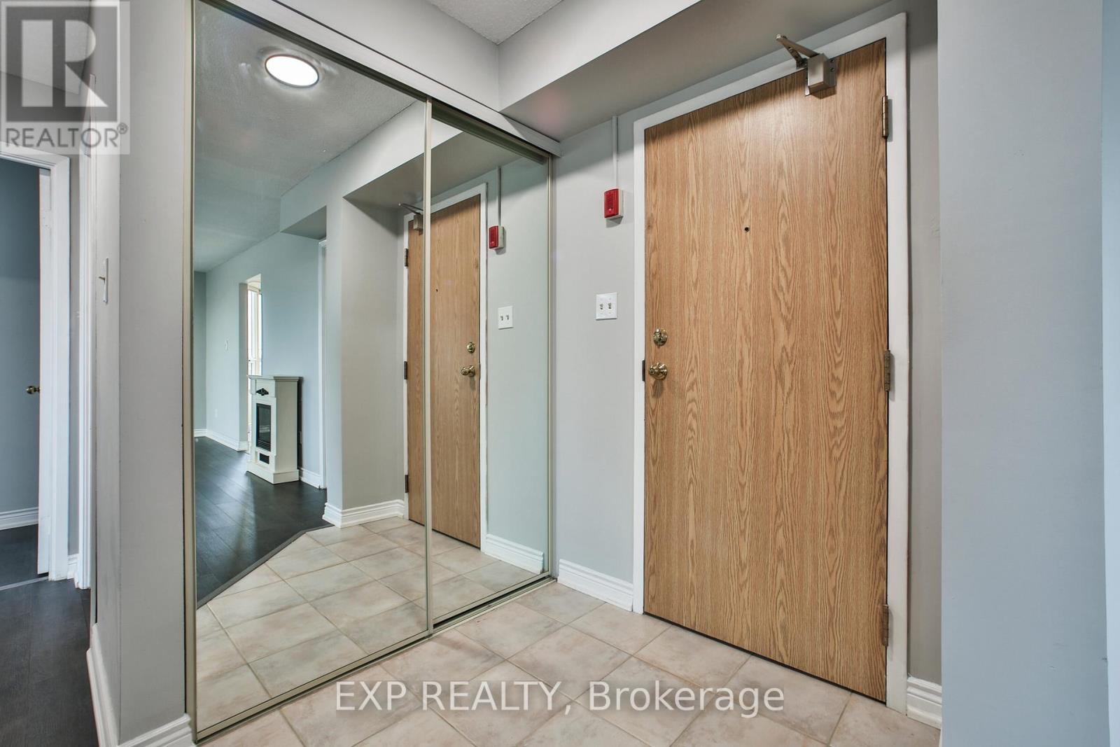 802 - 432 Main Street E, Hamilton, Ontario  L8N 1J9 - Photo 4 - X13093588
