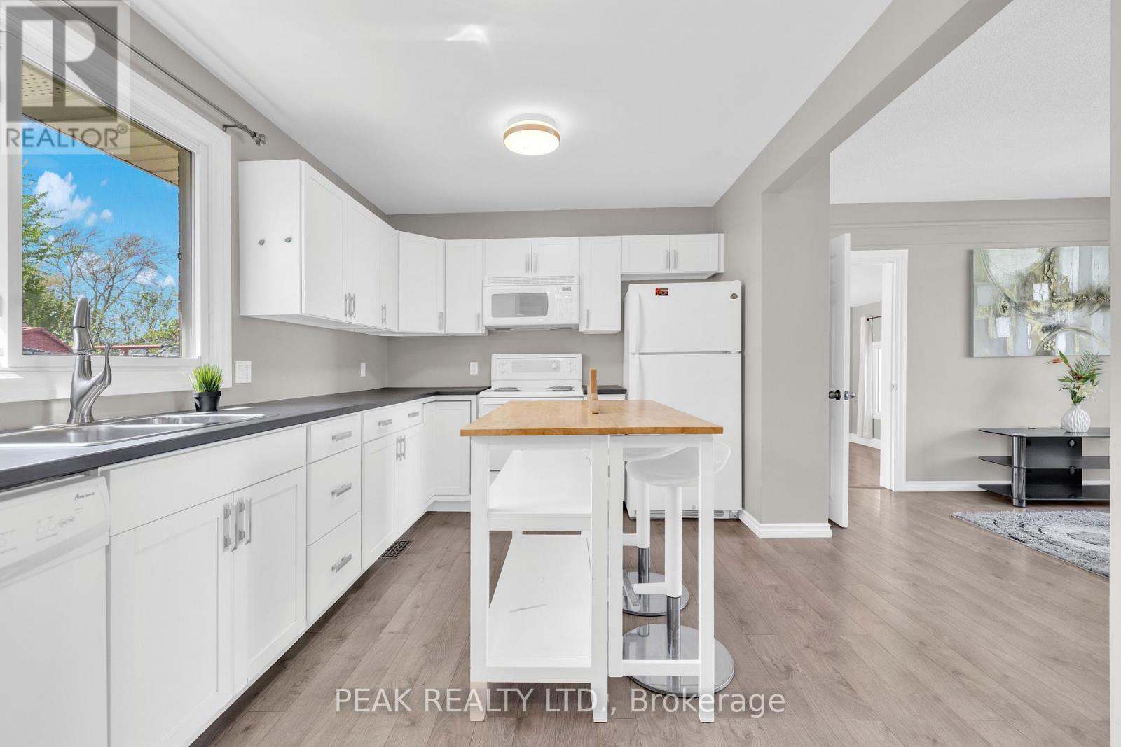 3173 Sussex Court, Windsor, Ontario  N8T 2C5 - Photo 6 - X13093614