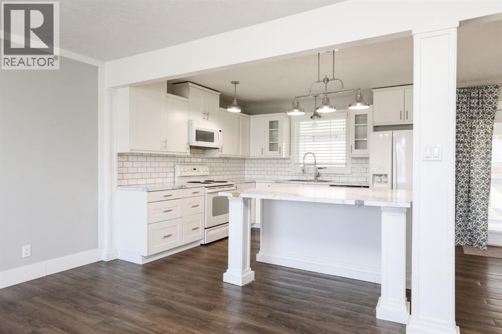 101 Mcgill Boulevard W, Lethbridge, Alberta  T1K 3V8 - Photo 7 - A2307668