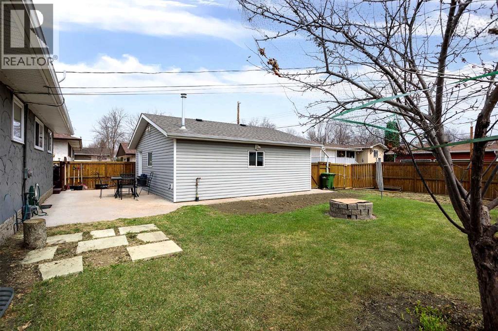 4421 67 Street, Camrose, Alberta  T4V 3B2 - Photo 6 - A2307307