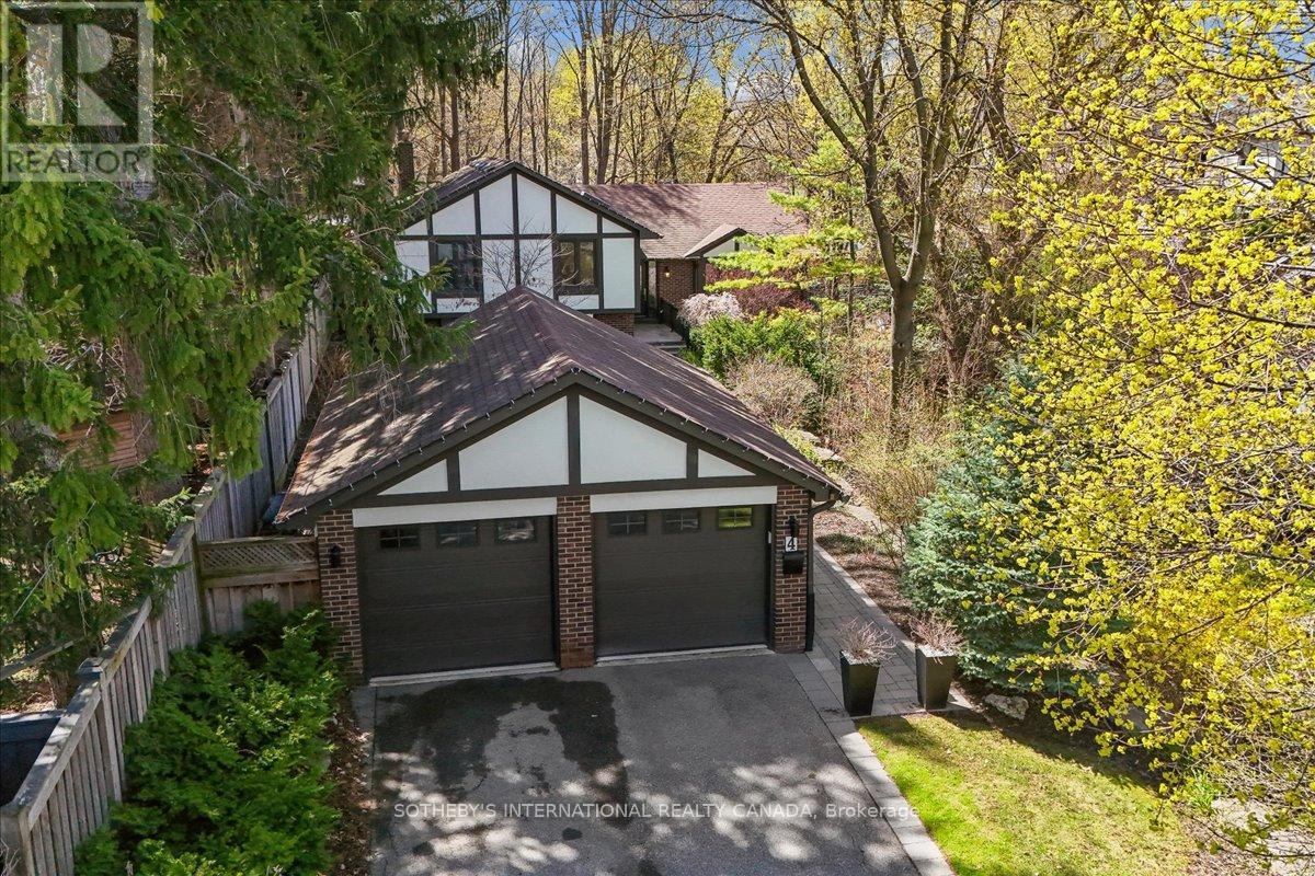 4 WALFORD ROAD, Toronto, Ontario