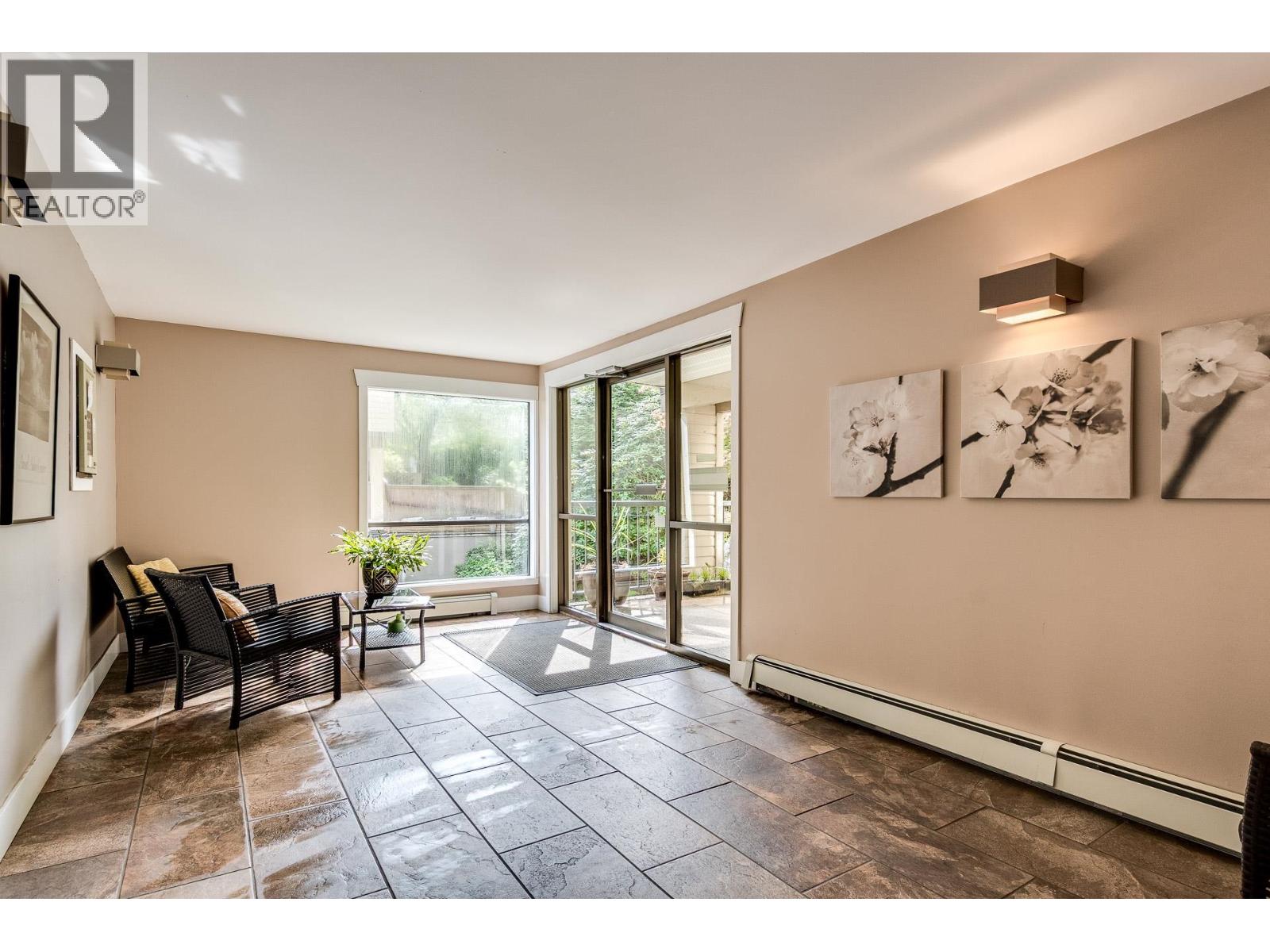 212 3275 Mountain Highway, North Vancouver, British Columbia  V7K 2H4 - Photo 4 - R3120591
