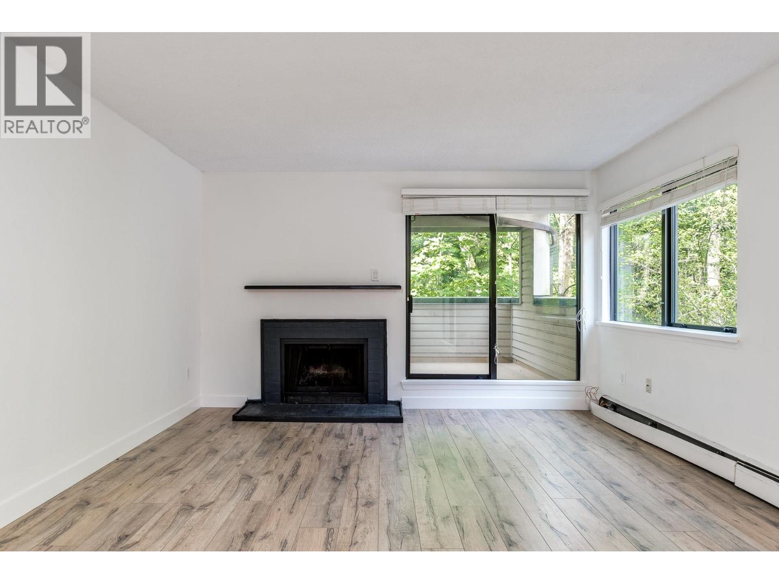 212 3275 Mountain Highway, North Vancouver, British Columbia  V7K 2H4 - Photo 8 - R3120591