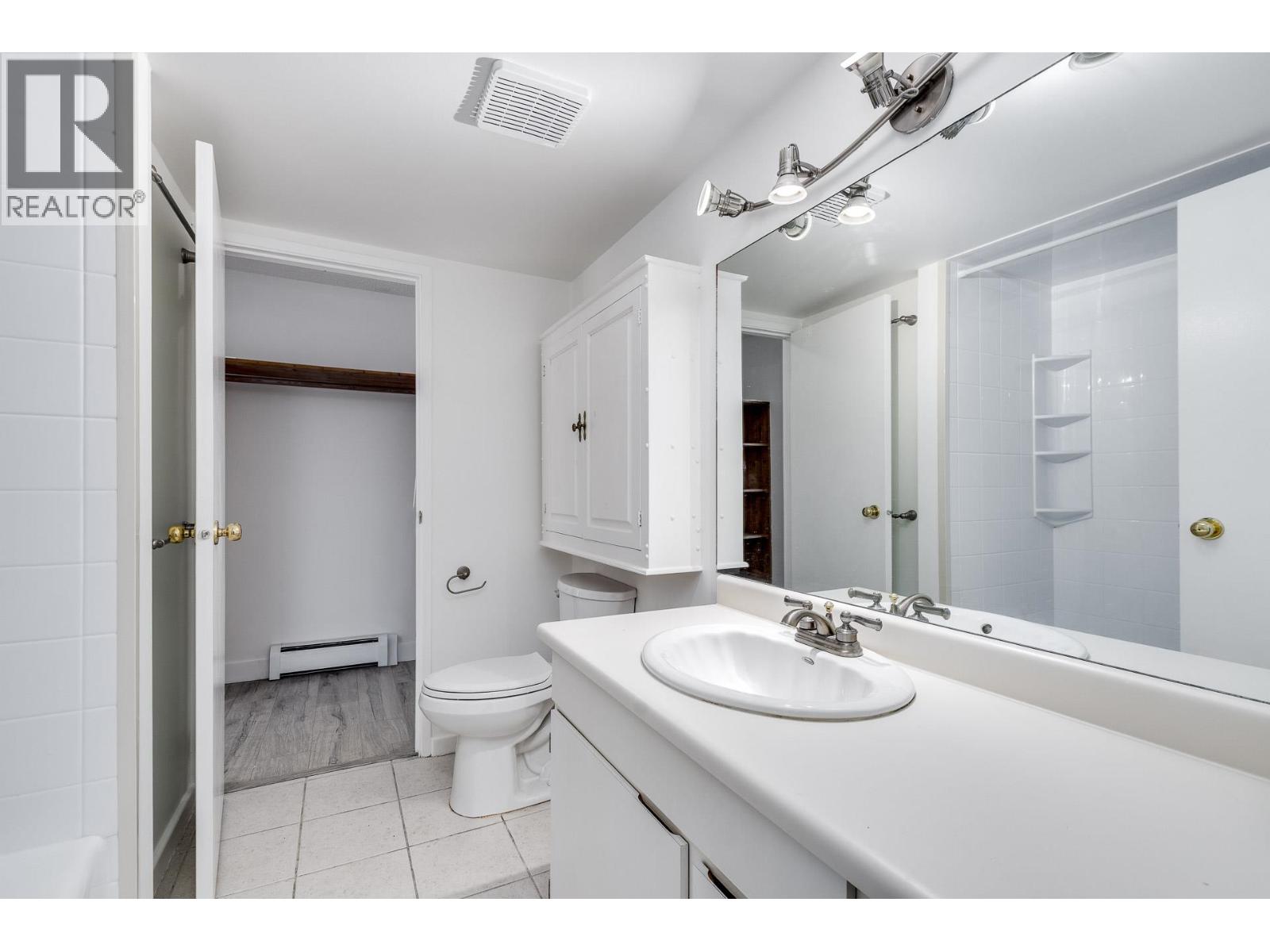 212 3275 Mountain Highway, North Vancouver, British Columbia  V7K 2H4 - Photo 19 - R3120591