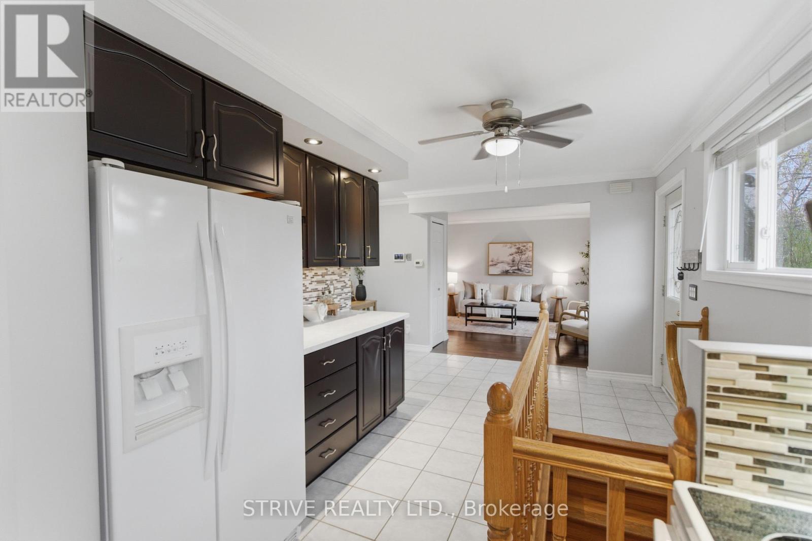 90 Southwood Street, Oshawa, Ontario  L1G 6L7 - Photo 23 - E13091578