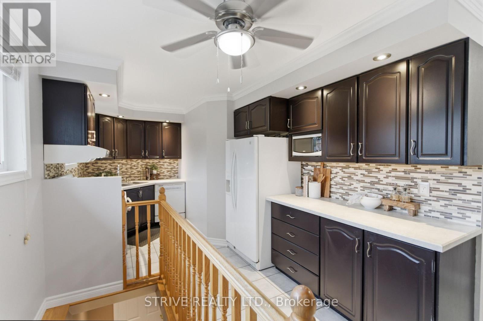 90 Southwood Street, Oshawa, Ontario  L1G 6L7 - Photo 21 - E13091578