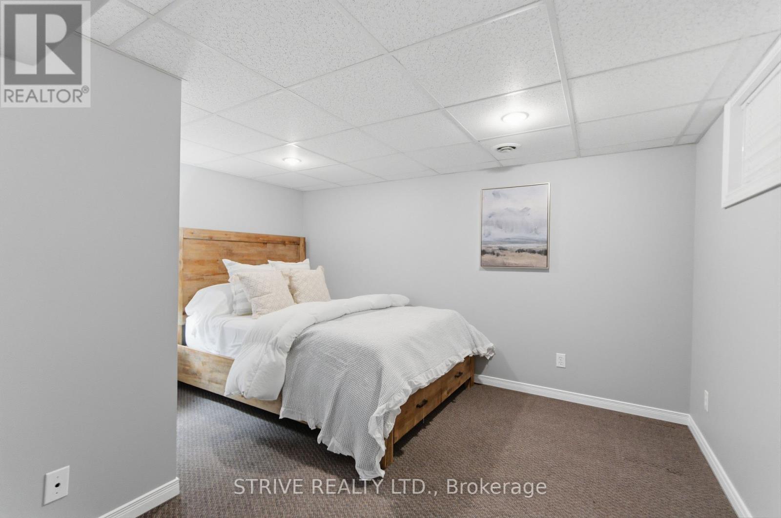 90 Southwood Street, Oshawa, Ontario  L1G 6L7 - Photo 37 - E13091578