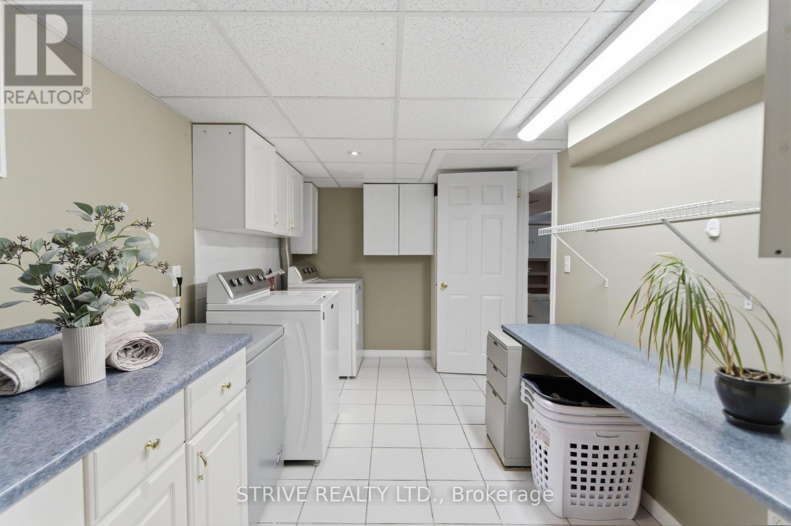 90 Southwood Street, Oshawa, Ontario  L1G 6L7 - Photo 39 - E13091578