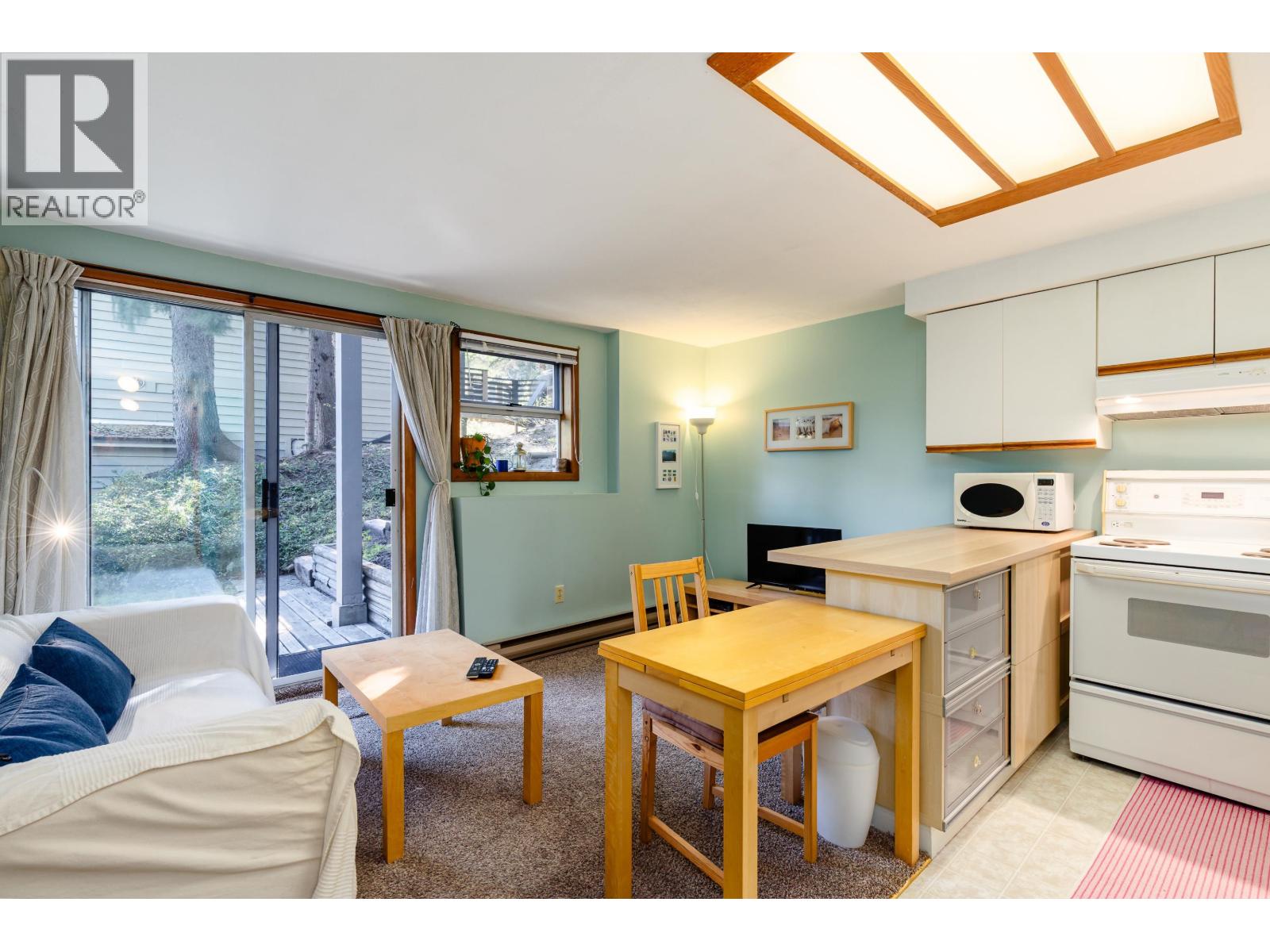 8325 Rainbow Drive, Whistler, British Columbia  V0N 1B8 - Photo 24 - R3120646