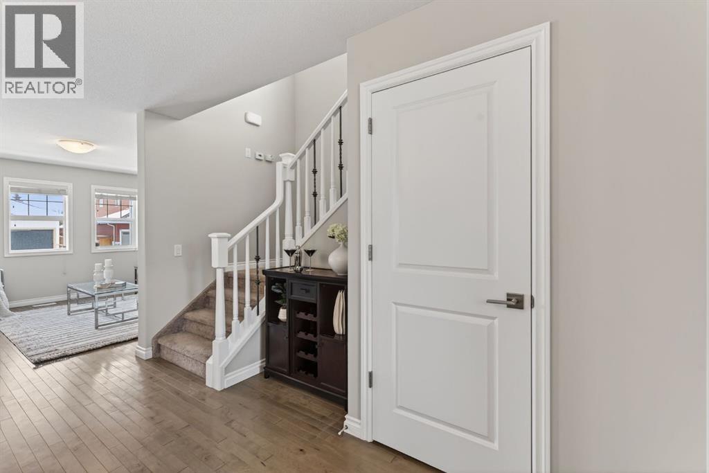 62 Mackenzie Way, Carstairs, Alberta  T0M 0N0 - Photo 12 - A2305393