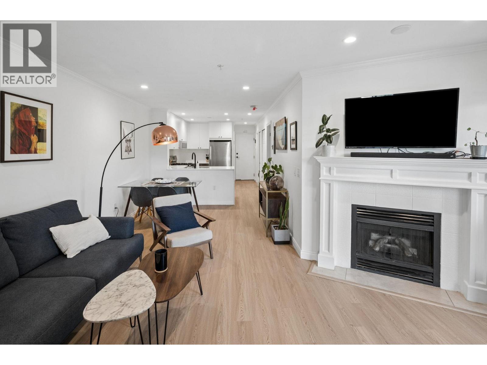 305 688 E 16th Avenue, Vancouver, British Columbia  V5T 2V4 - Photo 5 - R3119524