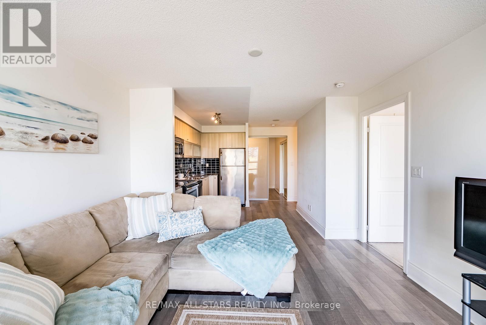 407 - 2015 Sheppard Avenue E, Toronto (Henry Farm), Ontario  M2J 0B3 - Photo 11 - C13093638