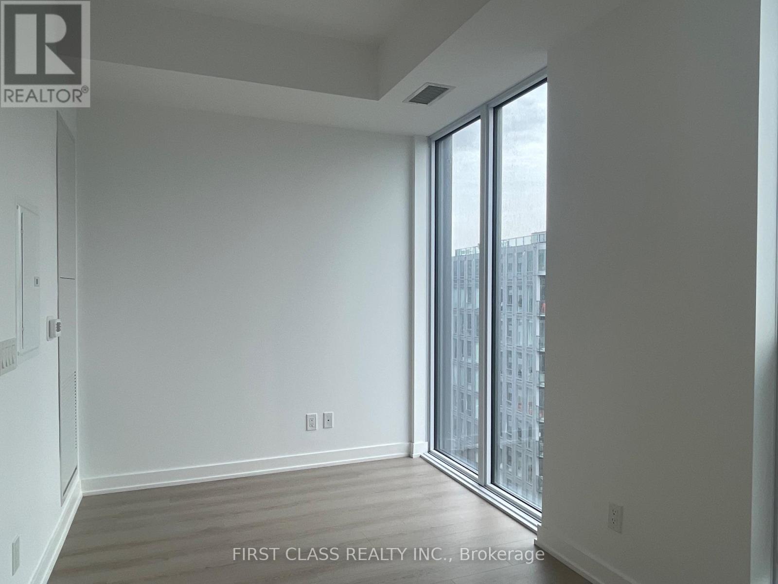 . - 100 Queen Street E, Toronto, Ontario  M5C 0B5 - Photo 3 - C13093708