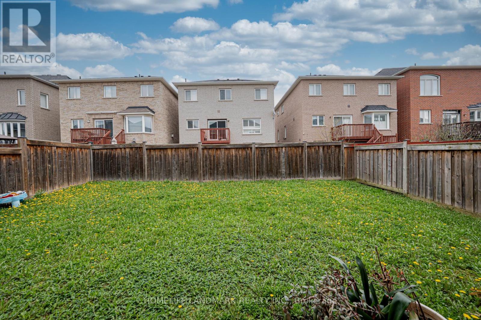 19 Darlet Avenue, Ajax, Ontario  L1Z 0G3 - Photo 29 - E13093652
