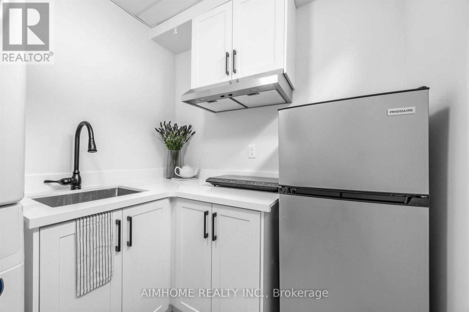 34 Marilake Drive, Toronto, Ontario  M1S 1V7 - Photo 17 - E13093694