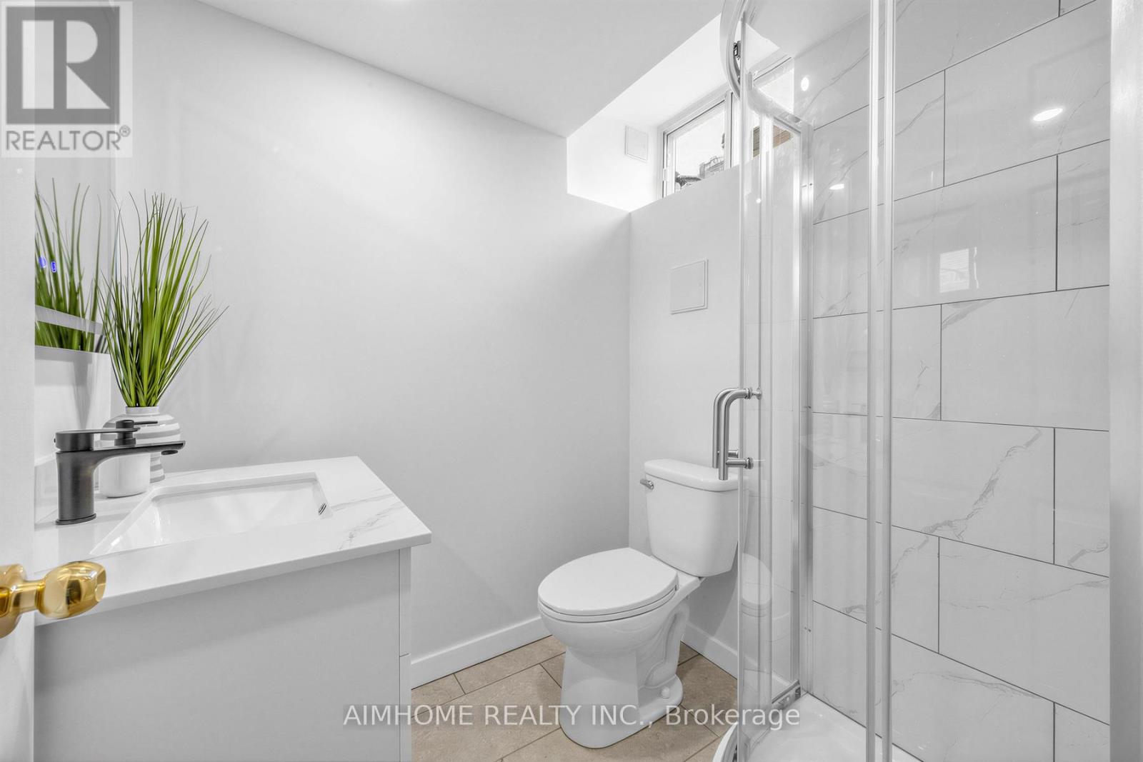 34 Marilake Drive, Toronto, Ontario  M1S 1V7 - Photo 19 - E13093694