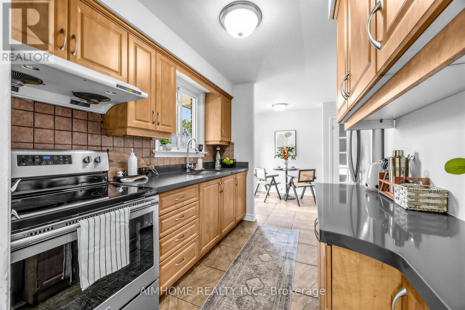 34 Marilake Drive, Toronto, Ontario  M1S 1V7 - Photo 6 - E13093694